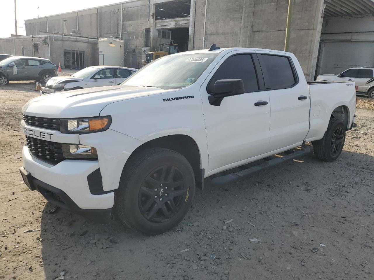 2021 CHEVROLET SILVERADO