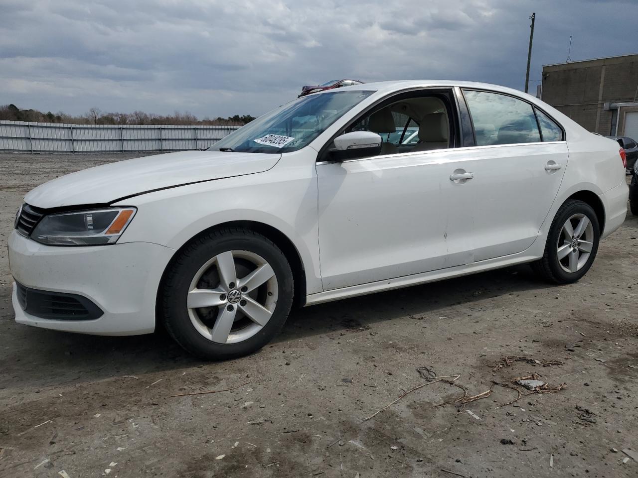 2013 VOLKSWAGEN JETTA TDI