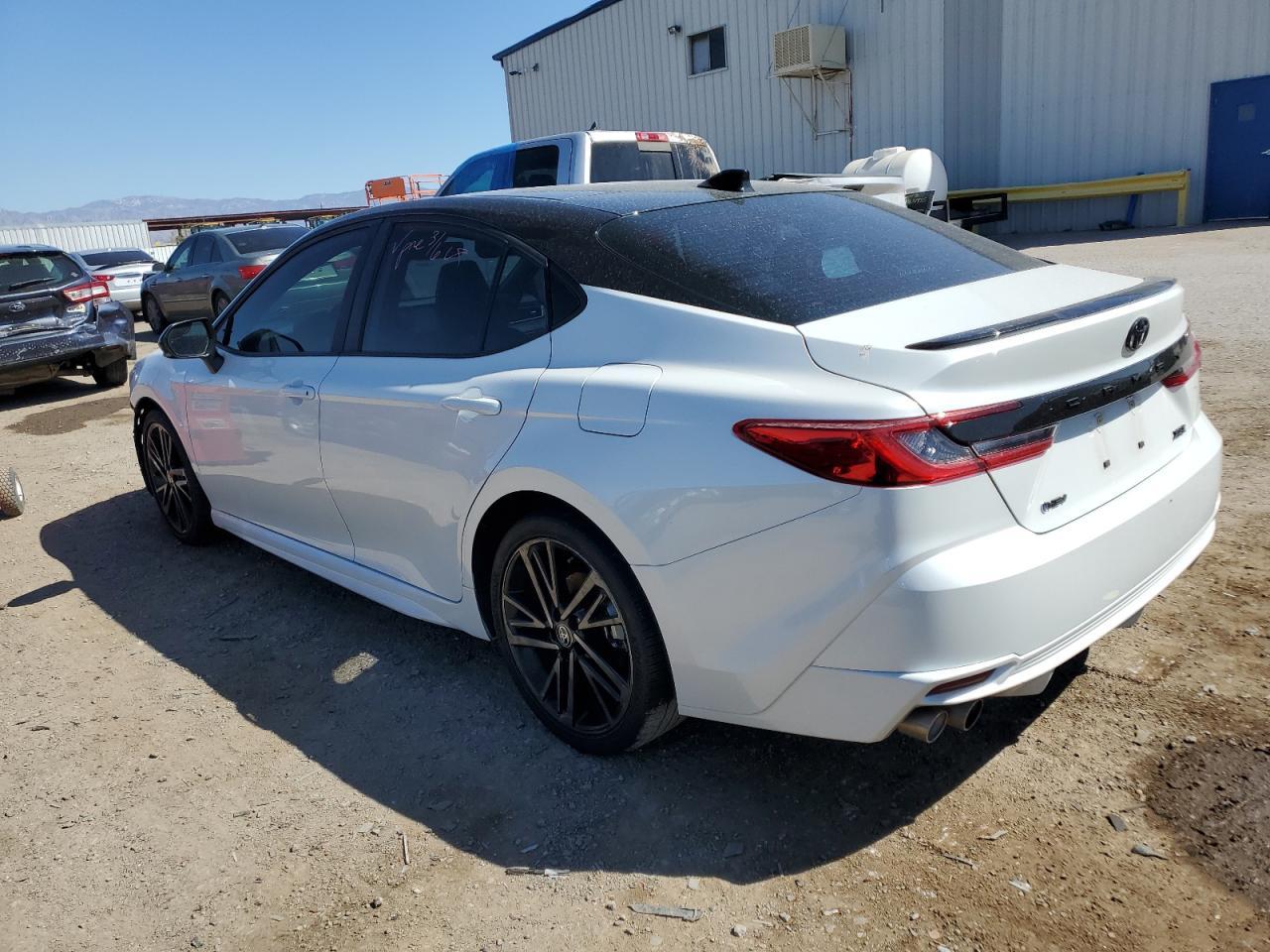 2025 TOYOTA CAMRY XSE - Фото 2