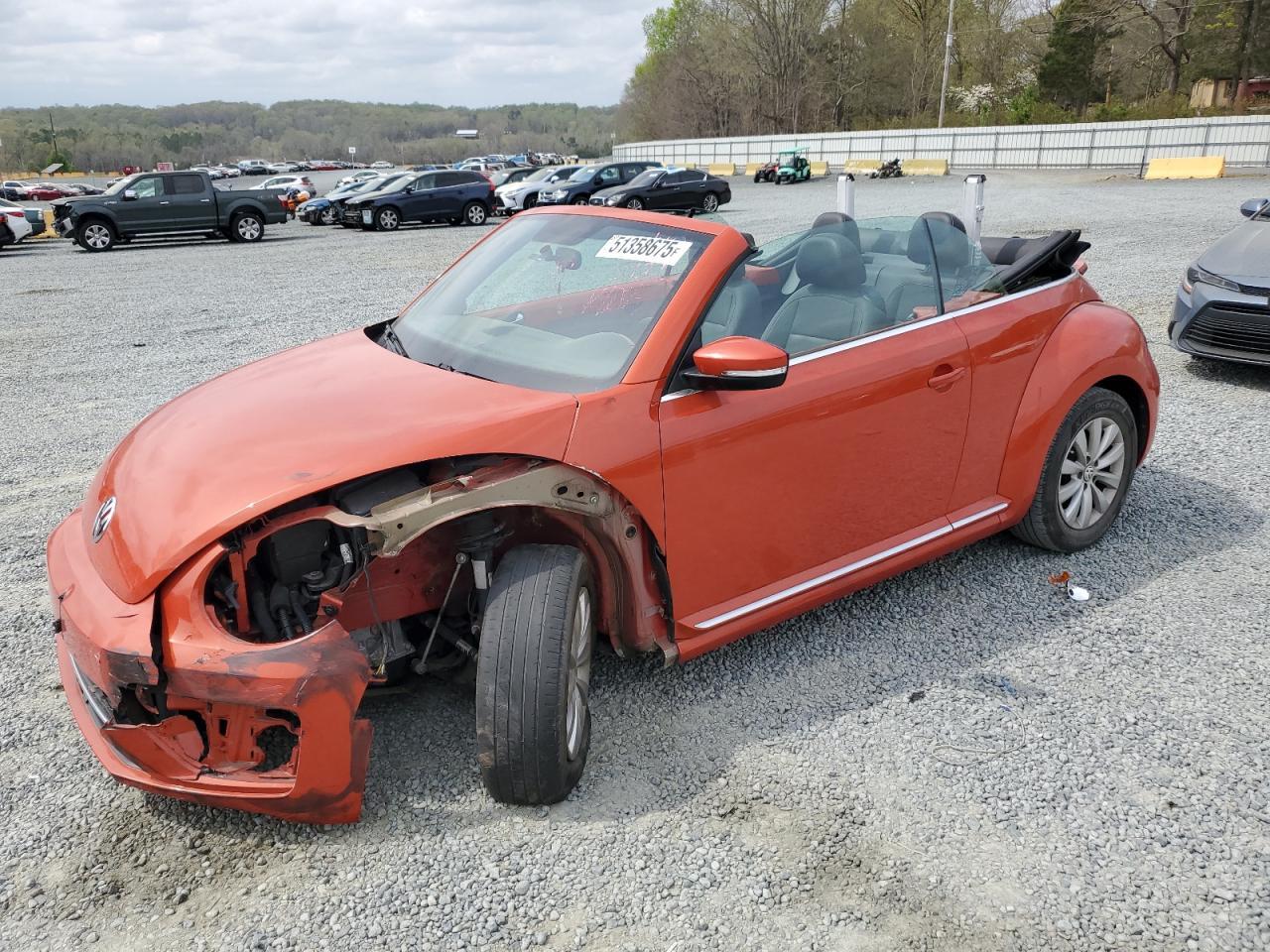 2019 VOLKSWAGEN BEETLE S