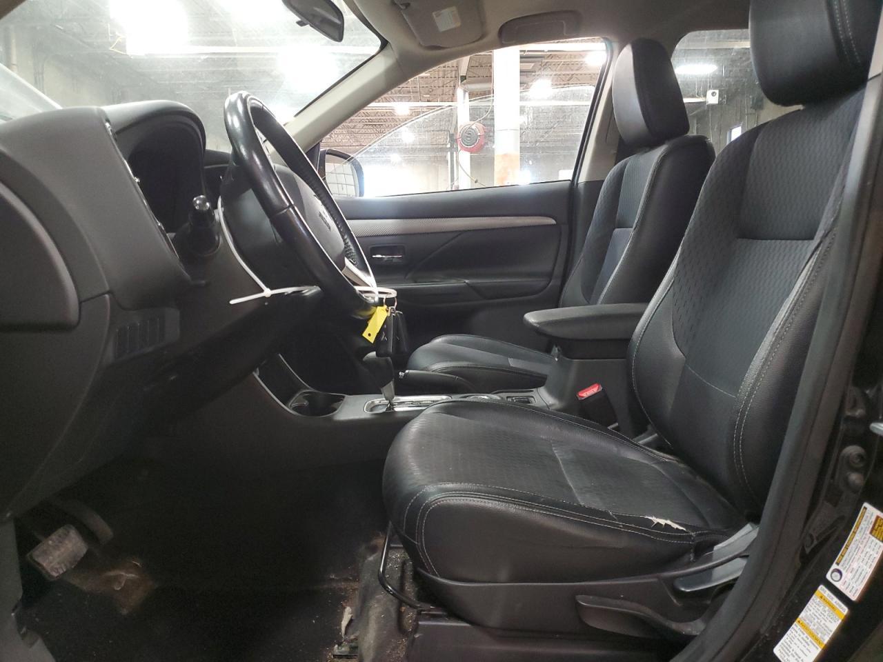 2015 MITSUBISHI OUTLANDER - Image 7