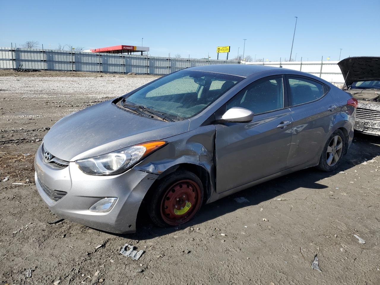 2013 HYUNDAI ELANTRA GL