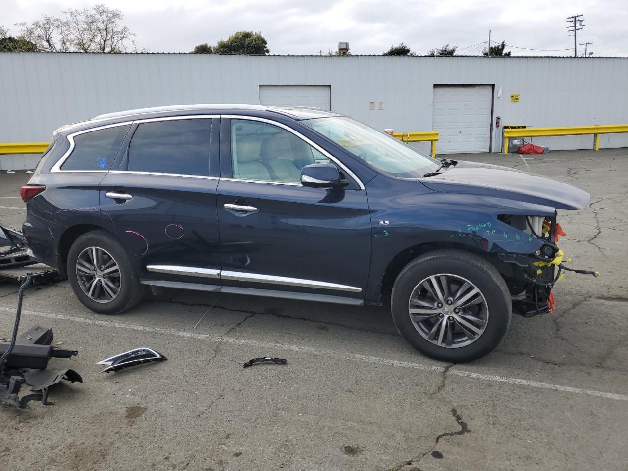 2017 INFINITI QX60 - Фото 4