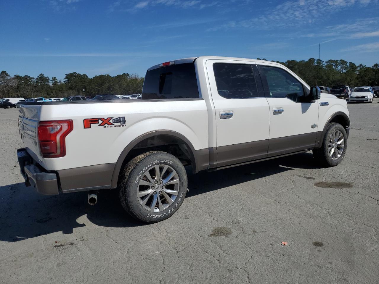 2016 FORD F150 SUPER - Фото 3