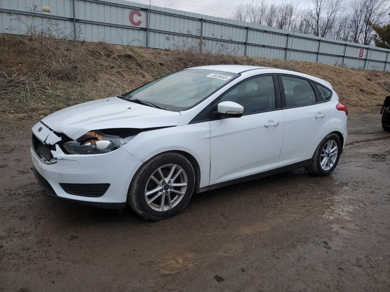 2016 FORD FOCUS SE