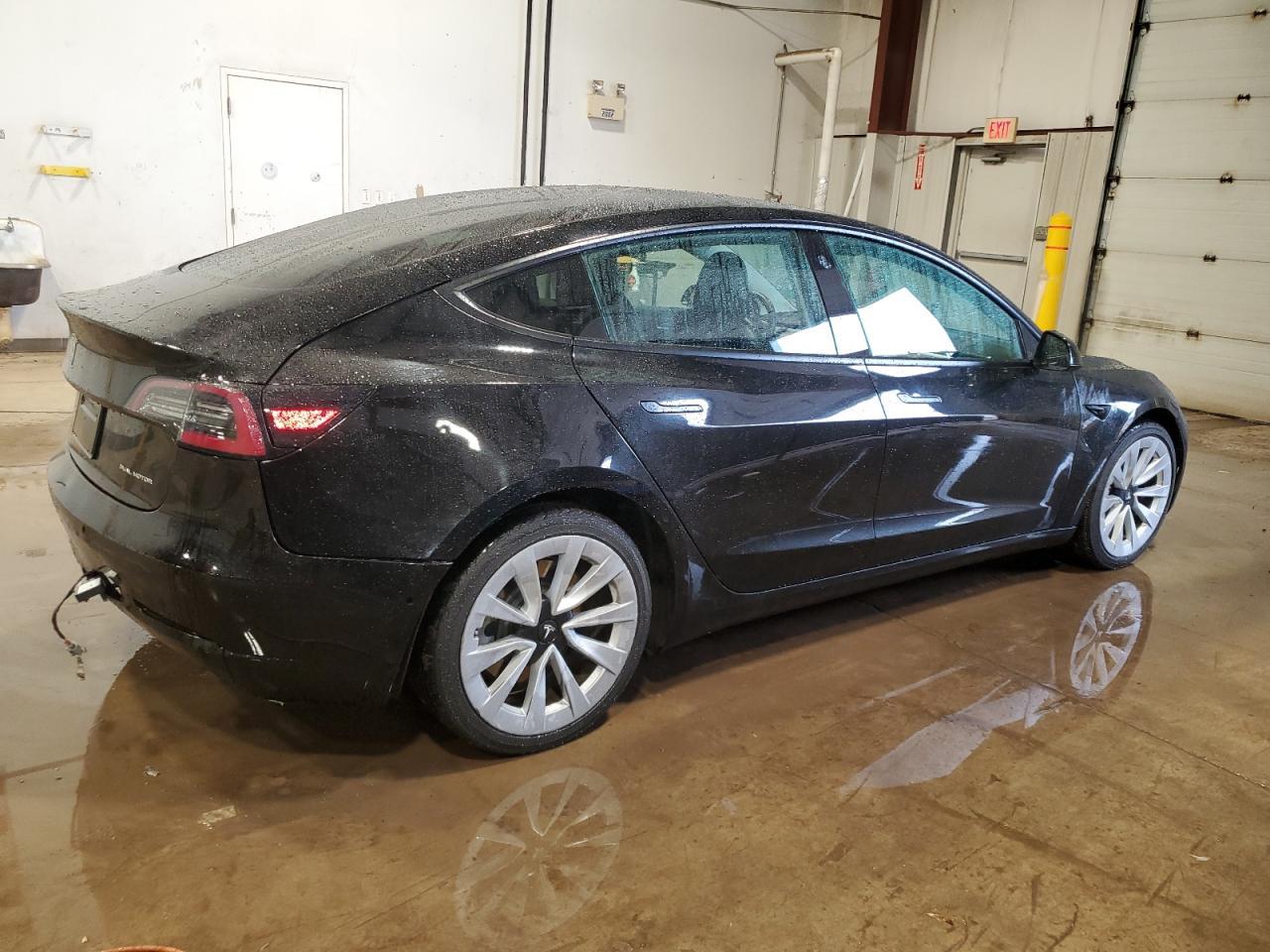 2022 TESLA MODEL 3 - Image 3