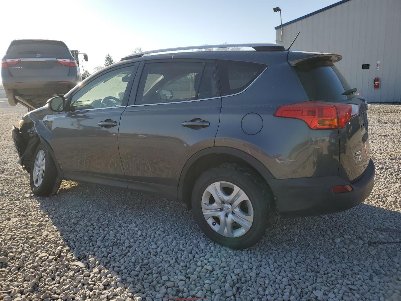 2015 TOYOTA RAV4 LE - Image 2