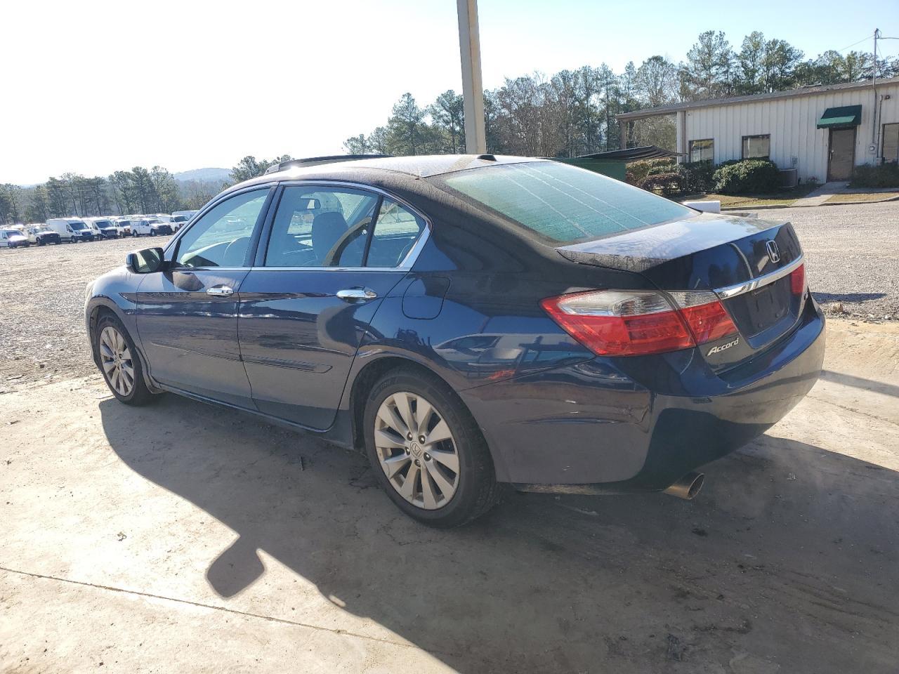 2015 HONDA ACCORD EXL - Image 2