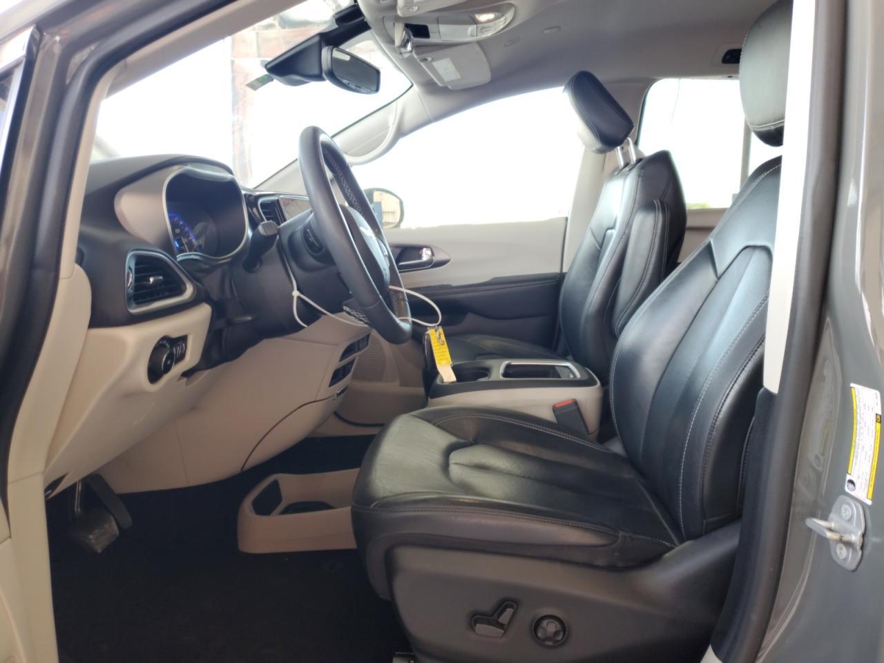 2022 CHRYSLER PACIFICA T - Image 7