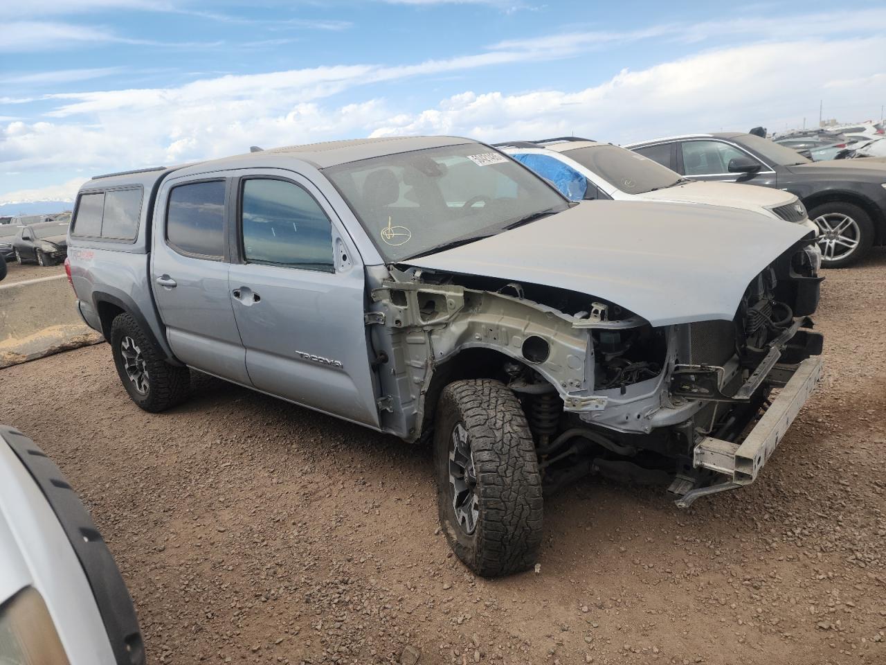 2019 TOYOTA TACOMA DOU - Фото 4