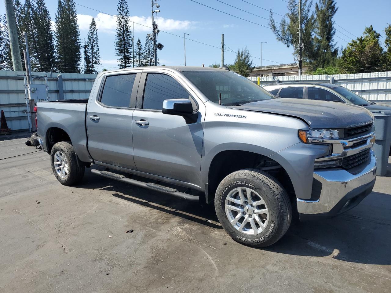 2021 CHEVROLET SILVERADO - Image 4