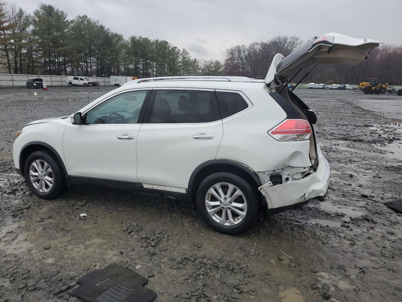 2016 NISSAN ROGUE S - Image 2