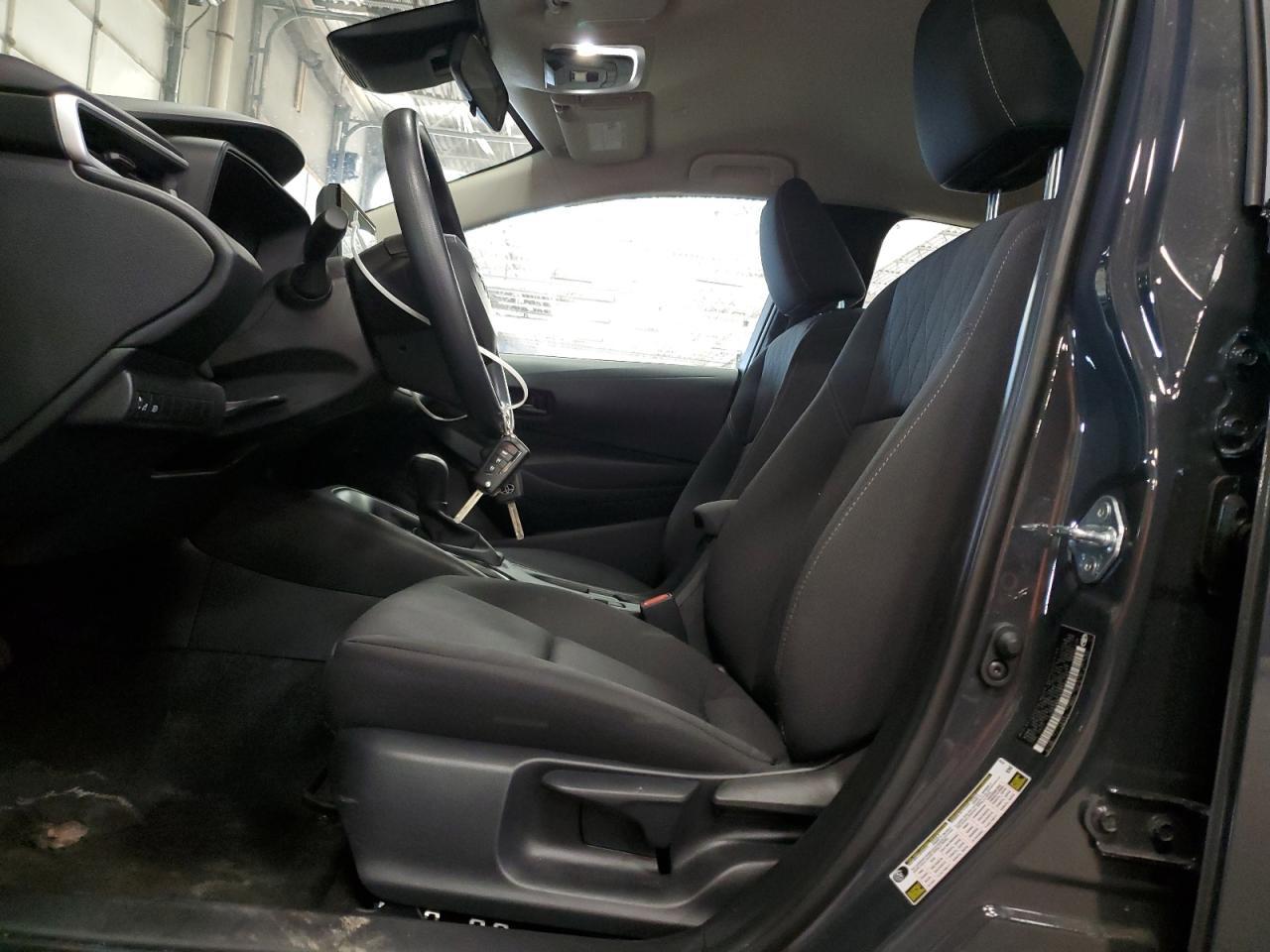 2025 TOYOTA COROLLA LE - Фото 7