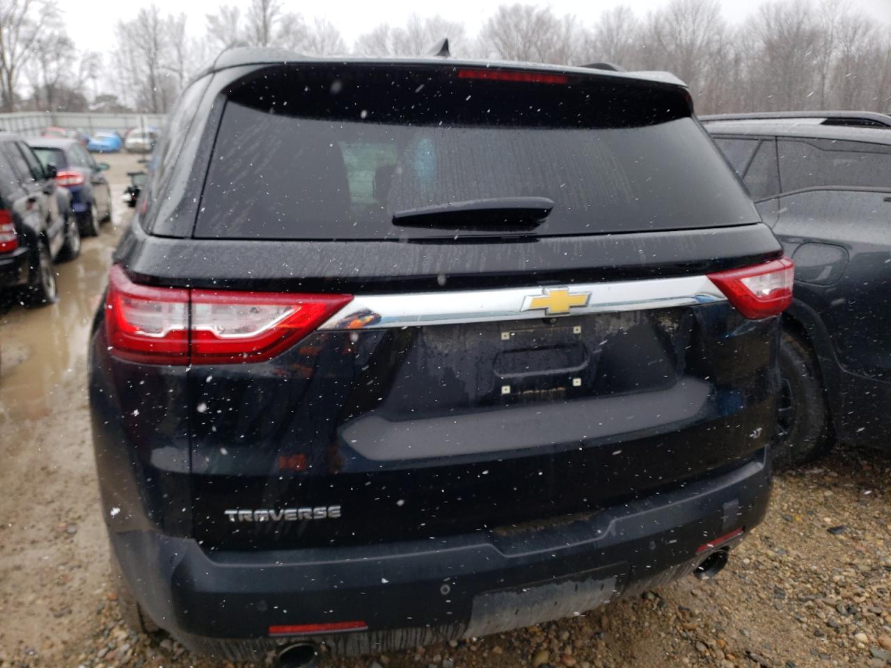 2020 CHEVROLET TRAVERSE L - Фото 6