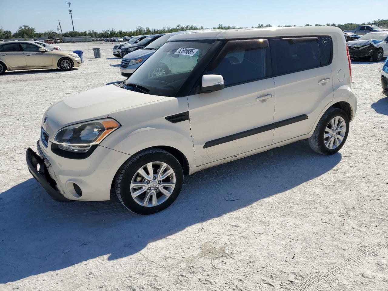 2013 KIA SOUL +