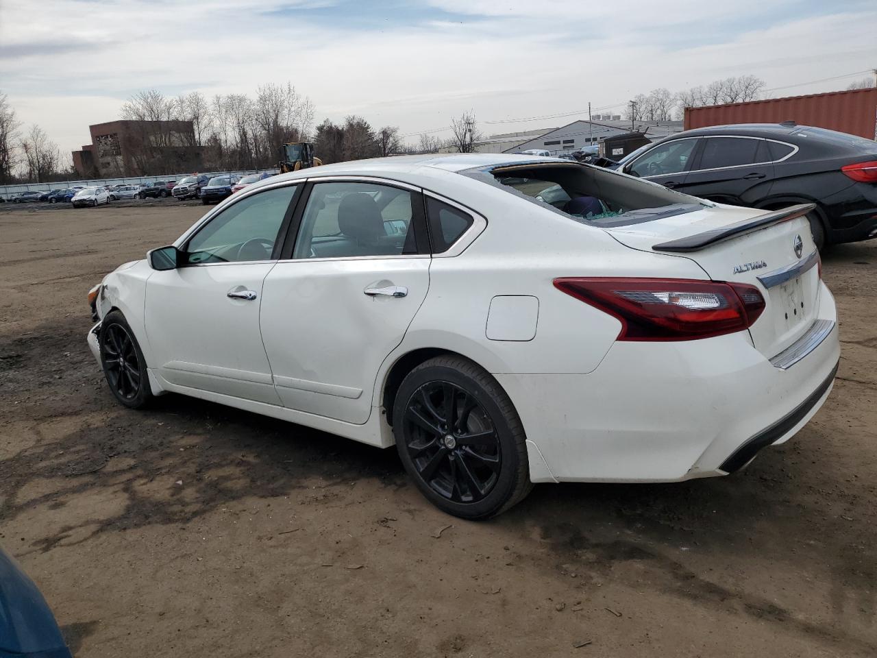 2017 NISSAN ALTIMA 2.5 - Фото 2