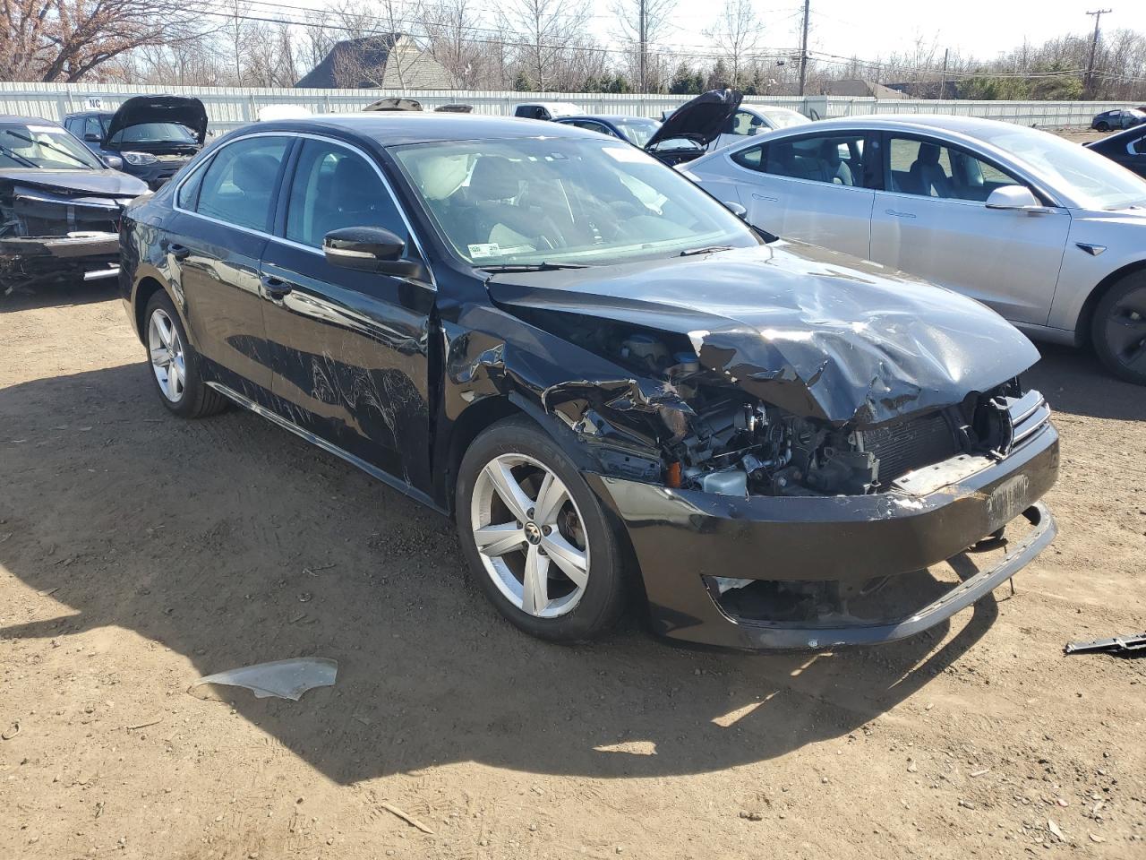 2014 VOLKSWAGEN PASSAT S - Фото 4