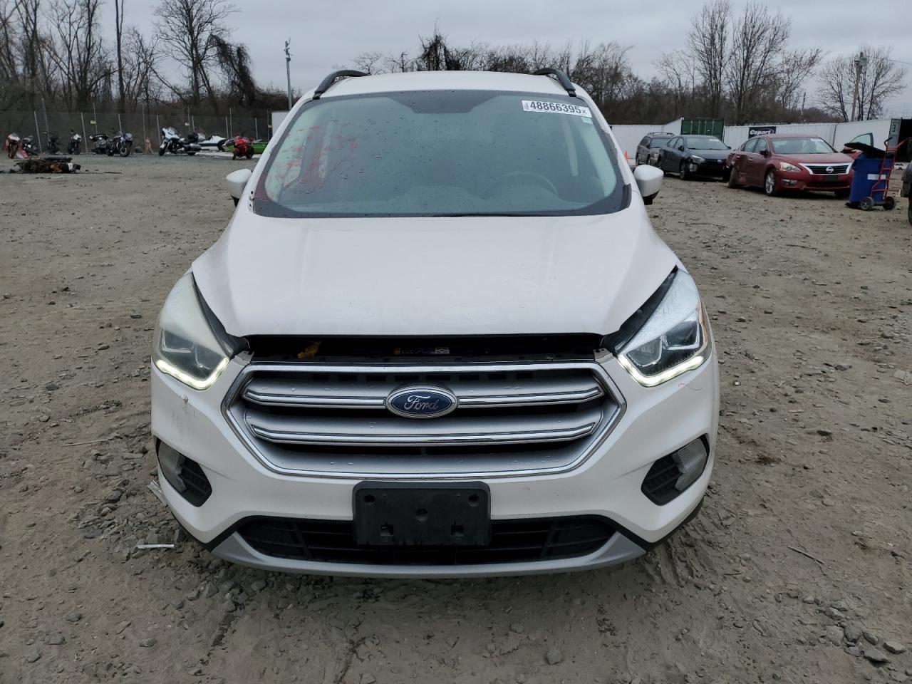 2017 FORD ESCAPE SE - Image 5