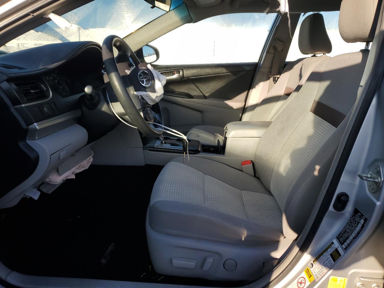 2014 TOYOTA CAMRY L - Image 7