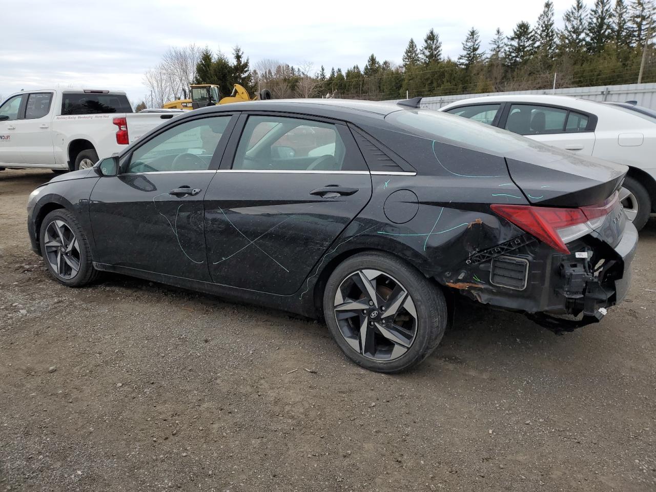 2022 HYUNDAI ELANTRA SE - Image 2