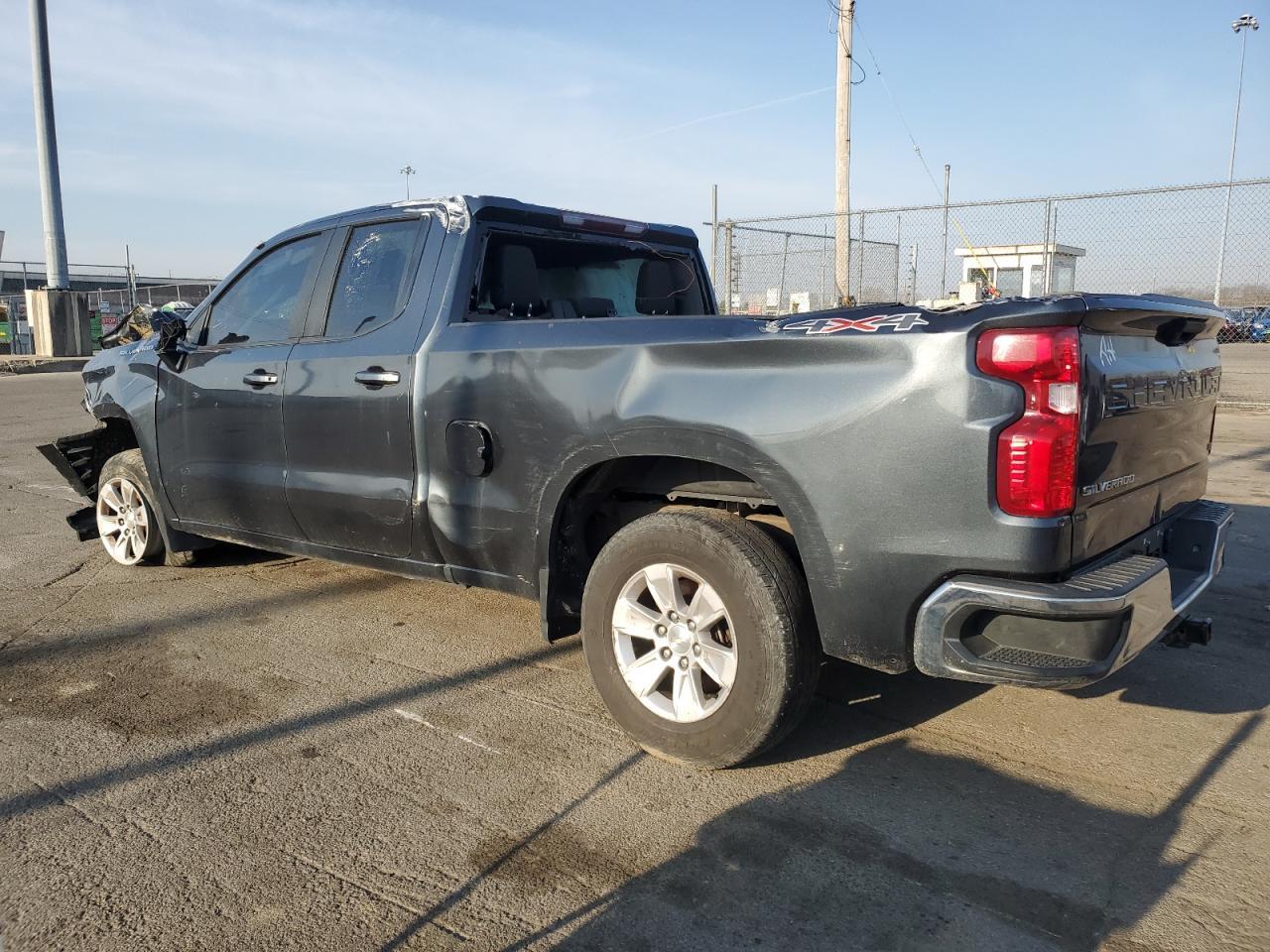 2020 CHEVROLET SILVERADO - Фото 2