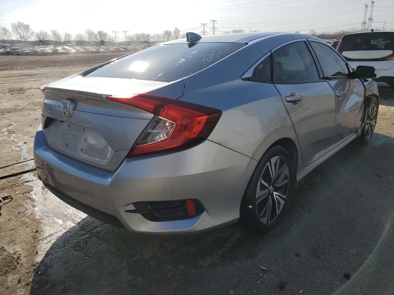 2017 HONDA CIVIC EXL - Image 3