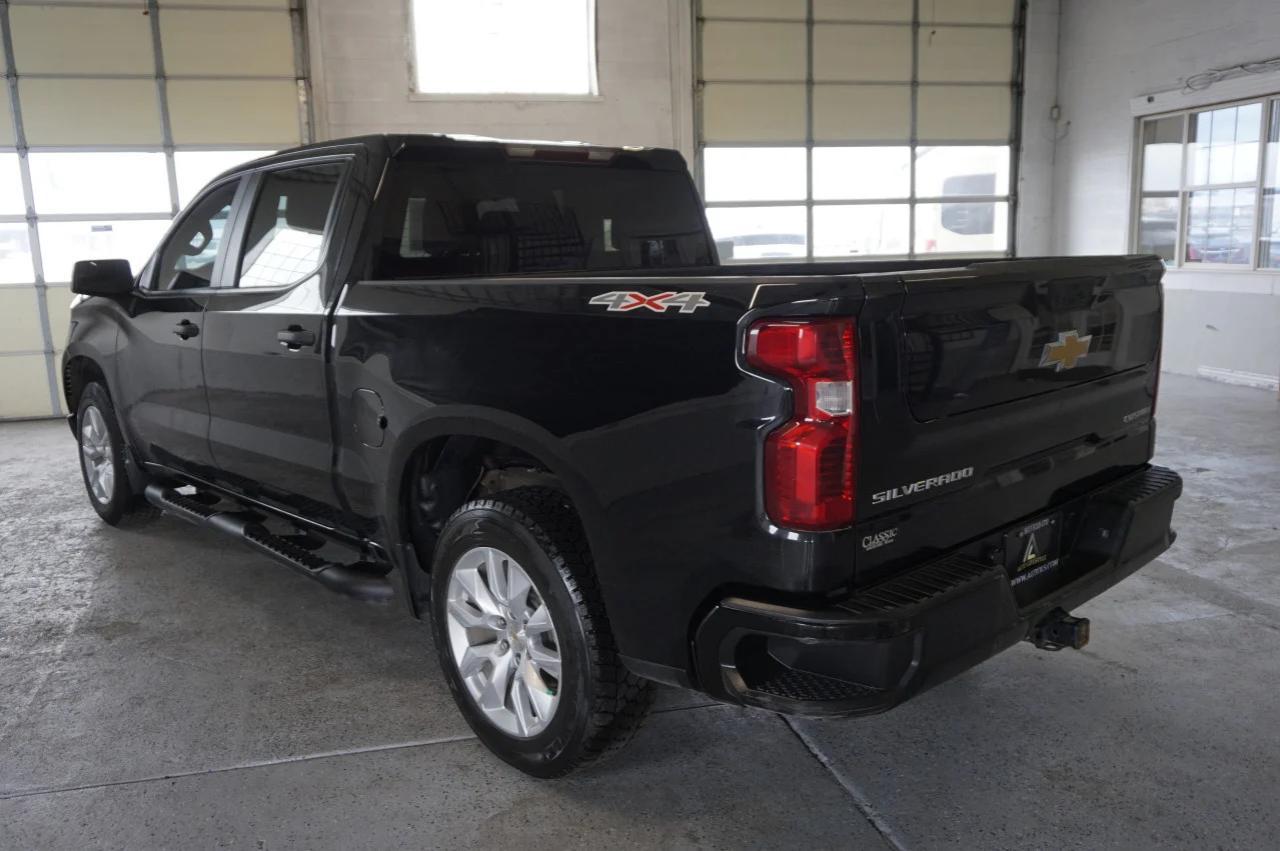2023 CHEVROLET SILVERADO - Image 4