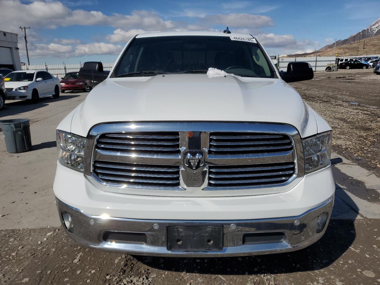 2017 RAM 1500 SLT - Image 5