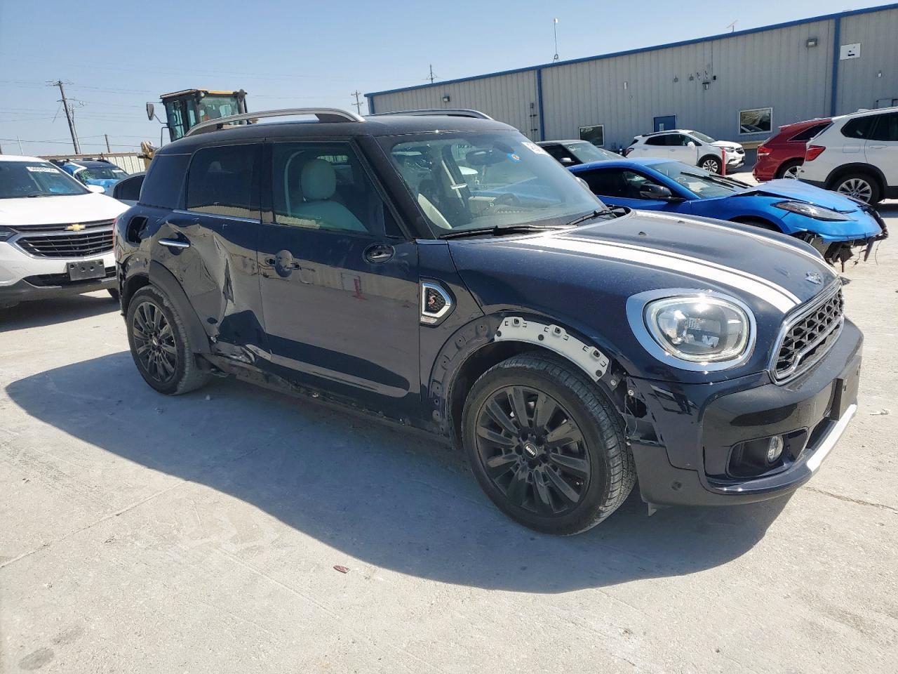 2017 MINI COOPER S C - Image 4