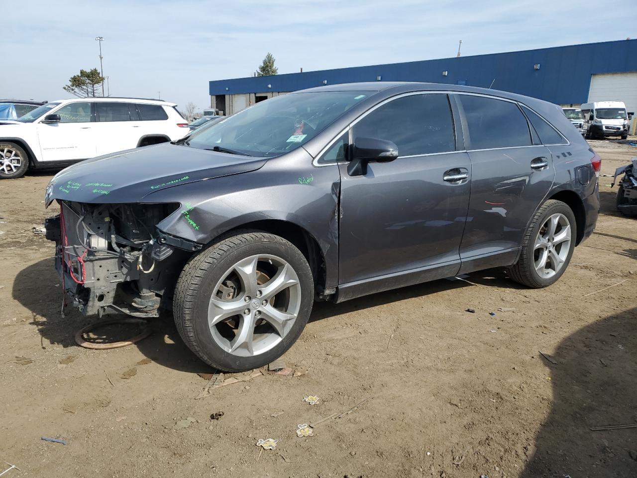 2013 TOYOTA VENZA LE