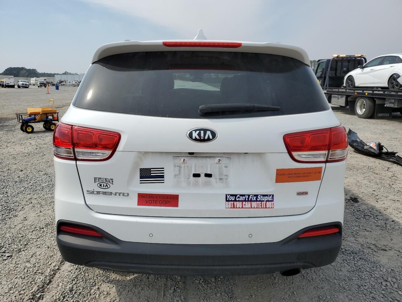 2016 KIA SORENTO LX - Image 6