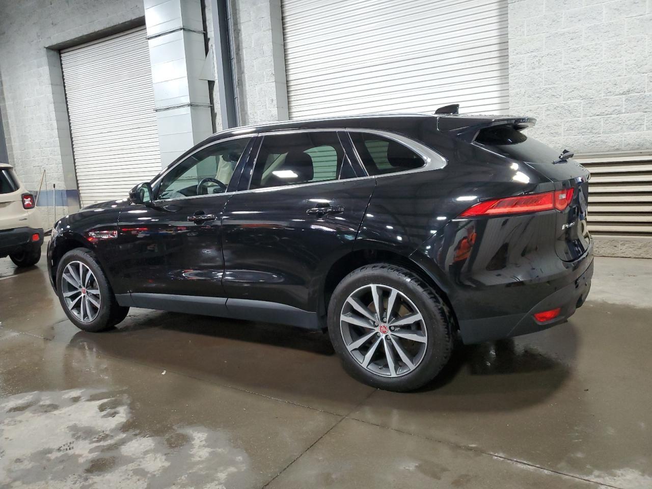 2019 JAGUAR F-PACE PRE - Image 2
