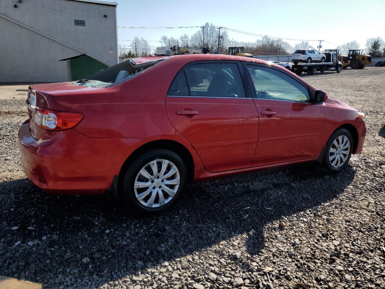 2013 TOYOTA COROLLA BA - Фото 3