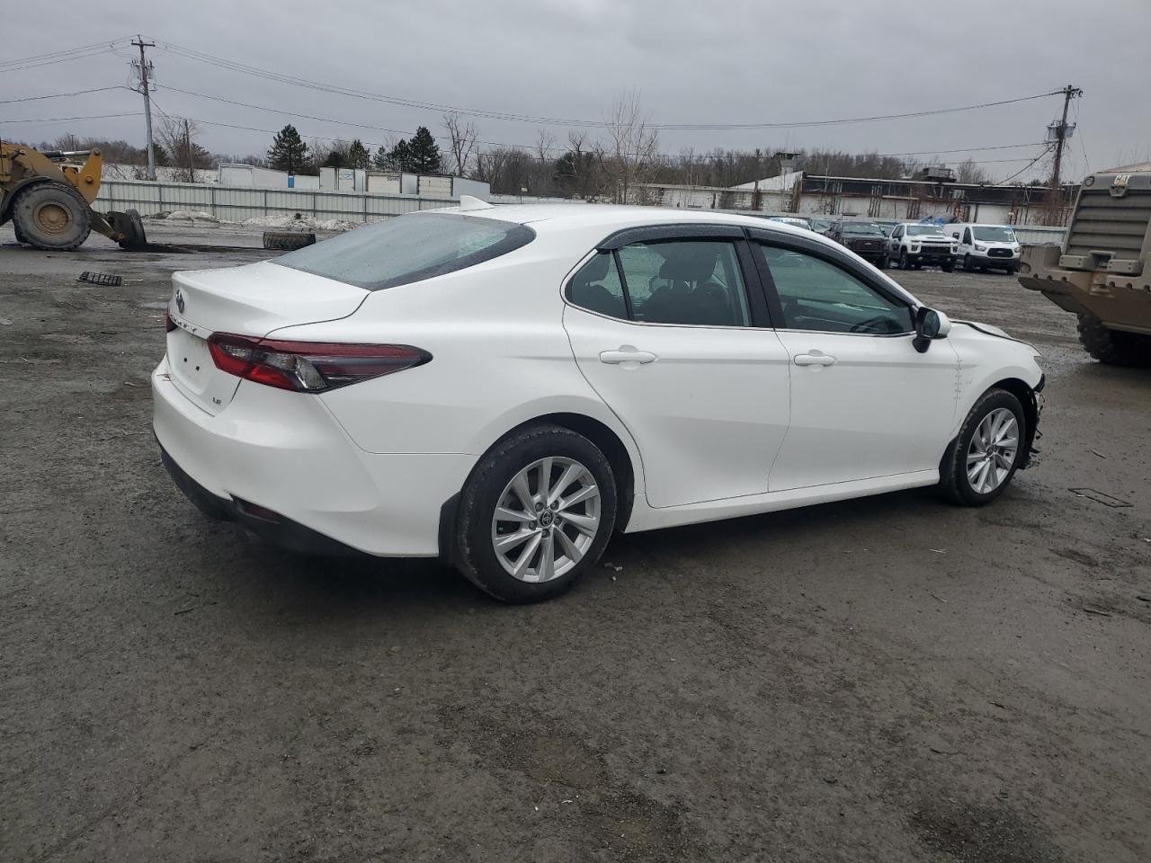 2024 TOYOTA CAMRY LE - Image 3