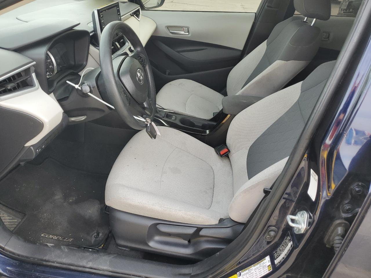 2021 TOYOTA COROLLA LE - Фото 7