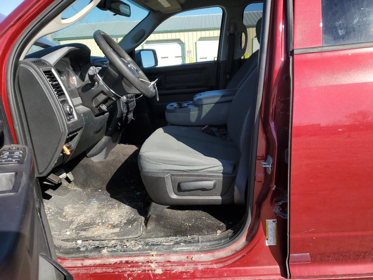 2015 RAM 1500 ST - Image 7
