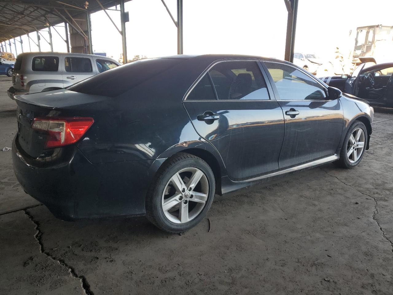 2013 TOYOTA CAMRY L - Image 3