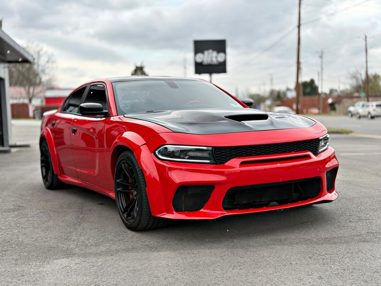 2016 DODGE CHARGER SR