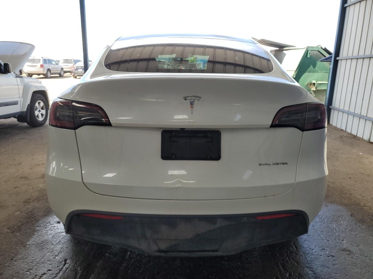 2023 TESLA MODEL Y - Image 6