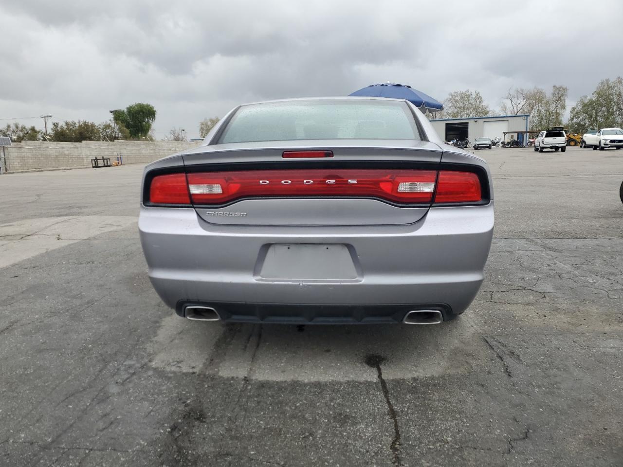 2014 DODGE CHARGER SE - Фото 6
