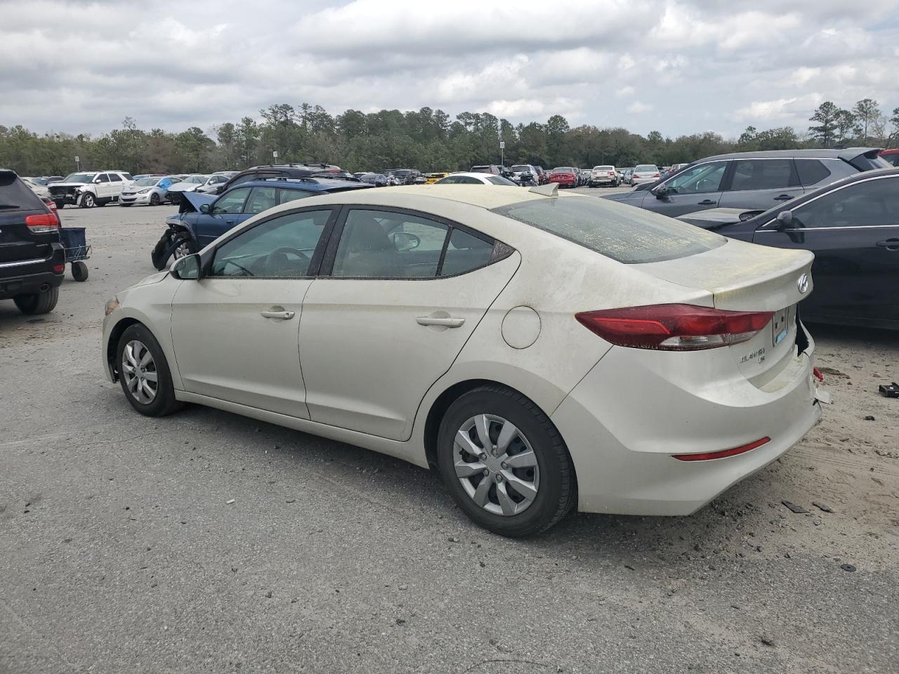 2017 HYUNDAI ELANTRA SE - Image 2