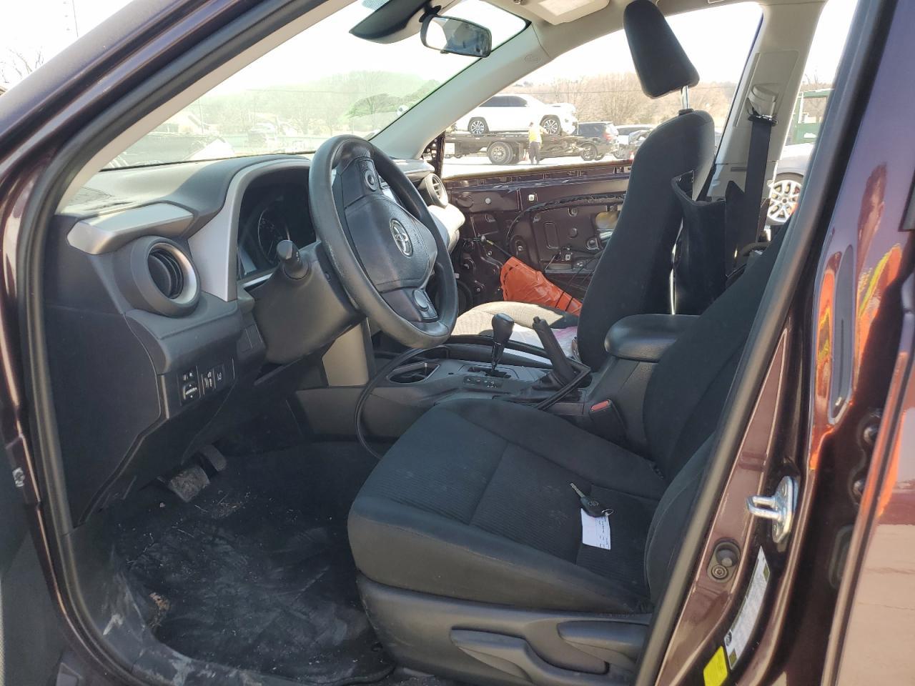 2017 TOYOTA RAV4 LE - Image 7