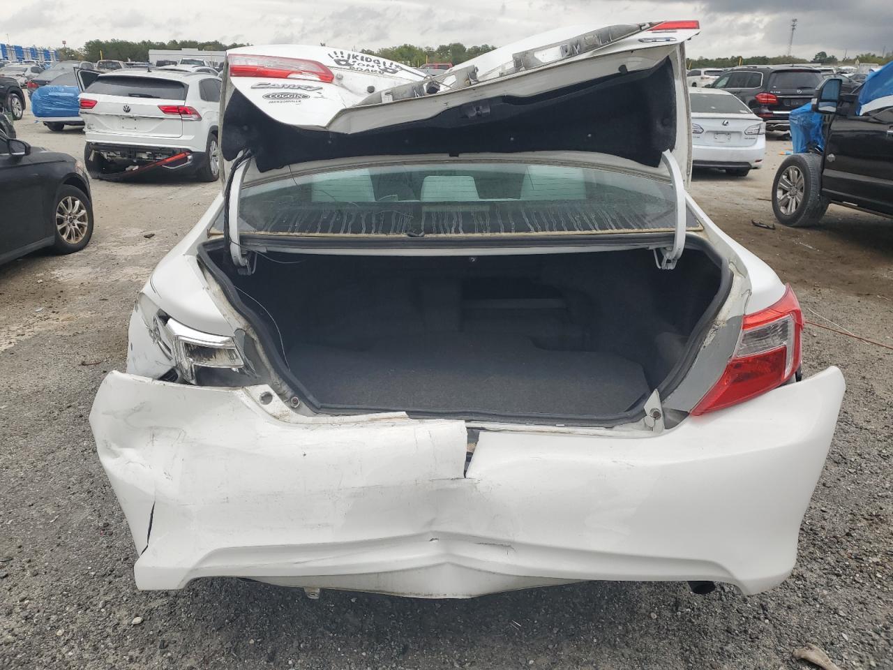 2012 TOYOTA CAMRY HYBR - Image 6