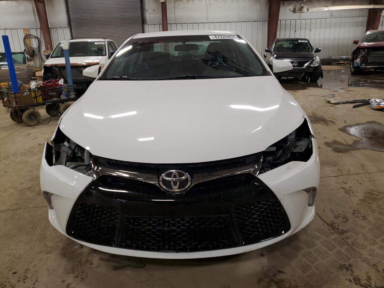 2017 TOYOTA CAMRY LE - Фото 5