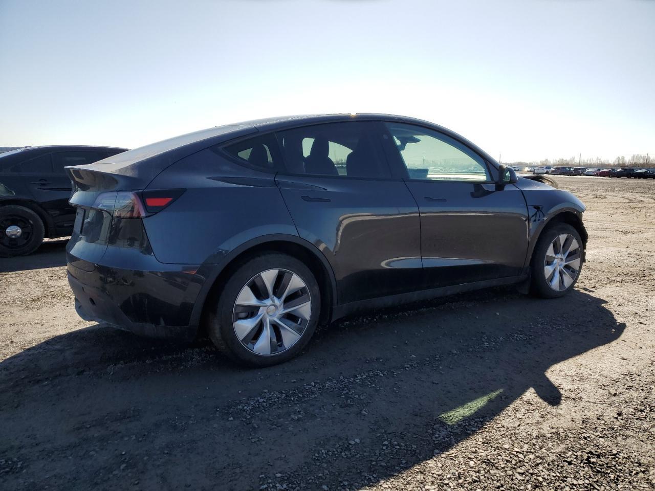 2024 TESLA MODEL Y - Image 3