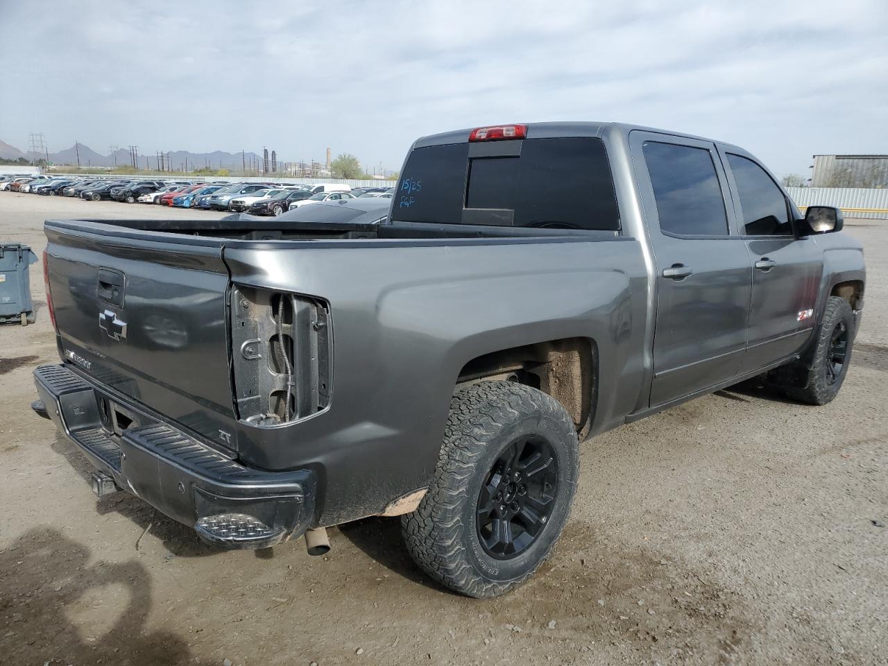 2015 CHEVROLET SILVERADO - Image 3