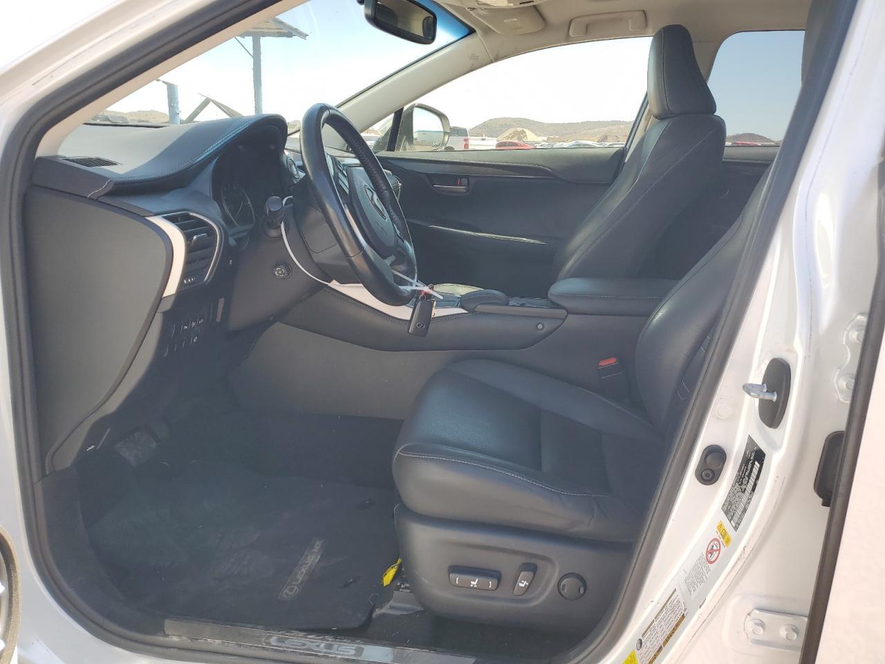 2017 LEXUS NX 200T BA - Фото 7