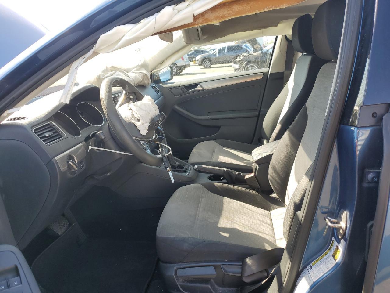 2017 VOLKSWAGEN JETTA S - Image 7