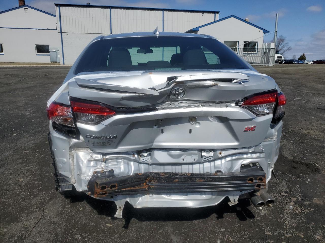 2020 TOYOTA COROLLA SE - Фото 6