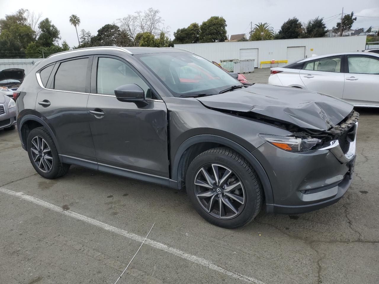 2018 MAZDA CX-5 GRAND - Image 4